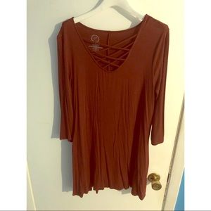 Quarter sleeve maroon dress
